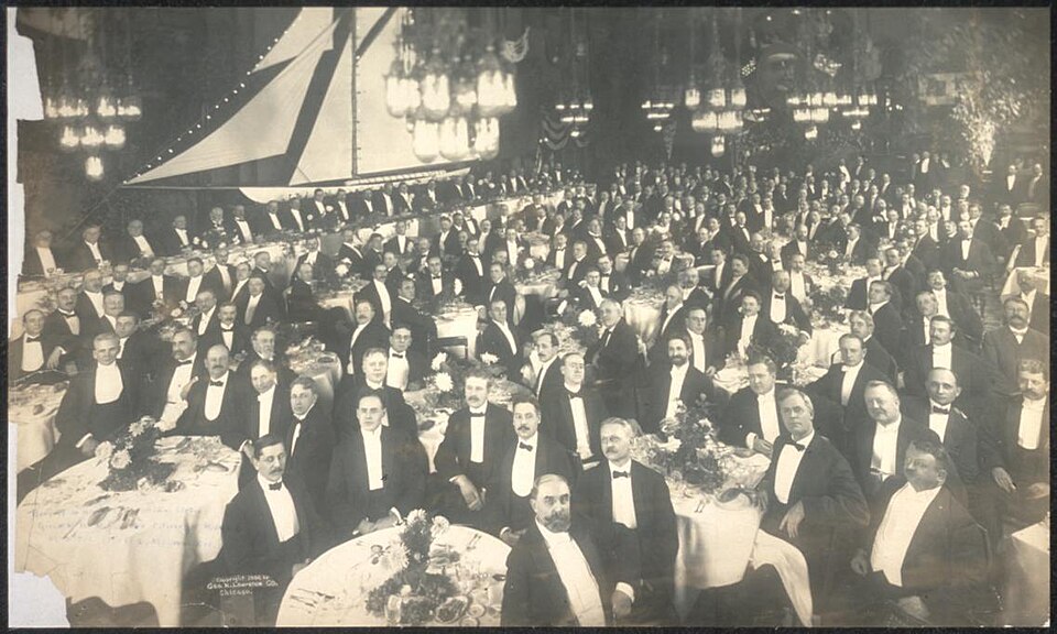 Historic banquet inside the Pfister Hotel in Milwaukee in 1906